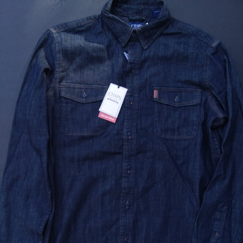 Chaps Denim Stretch Light Weight Button Up Shirt with Faux Leather Tab Logo sz L